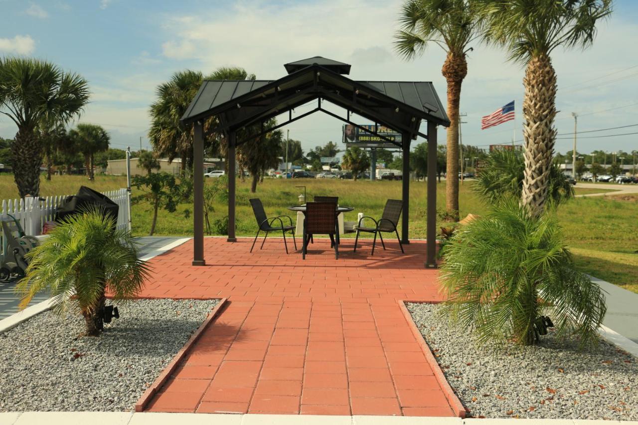 Travel Inn Fort Pierce Εξωτερικό φωτογραφία
