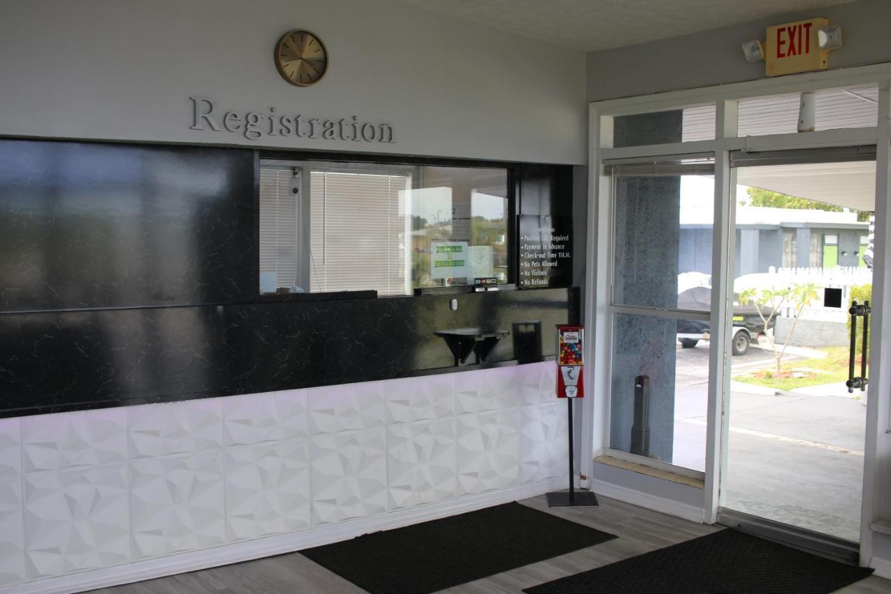 Travel Inn Fort Pierce Εξωτερικό φωτογραφία